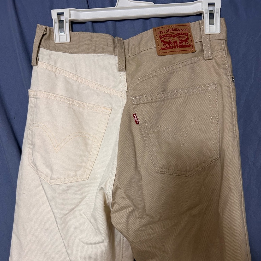 Levi Strauss Ribcage Straight Ankle Jeans Two Toned - Picture 2 of 3